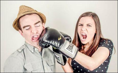 A social justice warrior having a 'discussion' with a conservative